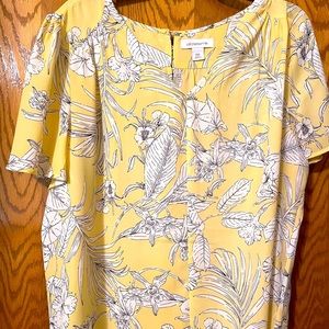 Short sleeve Liz Claiborne blouse
